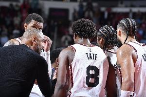 米兰体育APP-可喜可贺！火箭锁定西南赛区冠军 队史第9次夺得赛区冠军