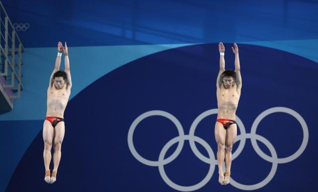 1722613601591014262.jpg 跳水男子.jpg