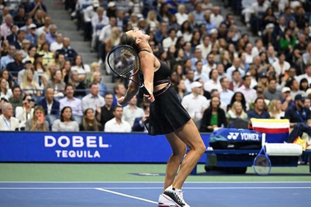 米兰体育APP-美网综合：萨巴伦卡、阿尼西莫娃晋级女单决赛