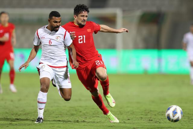 米兰体育-媒体聚焦国足憾平阿曼：矛头指向李铁 “换”失好局